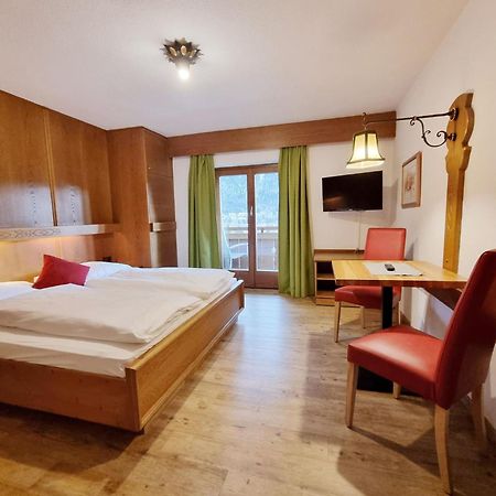 Ferienhaus Goldenes Landl ミッテンヴァルト エクステリア 写真